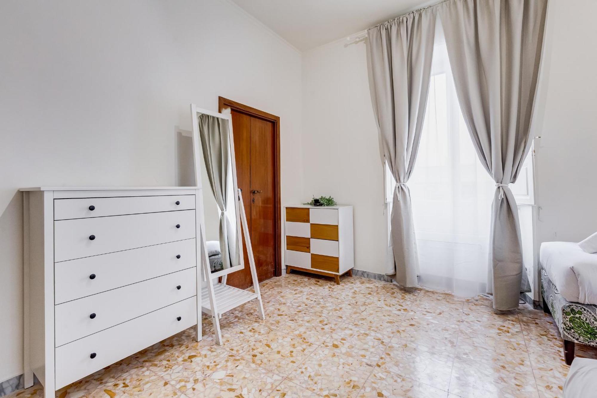 Vivilo Collection - San Vito View - 3 Bdr 2 Baths Appartement