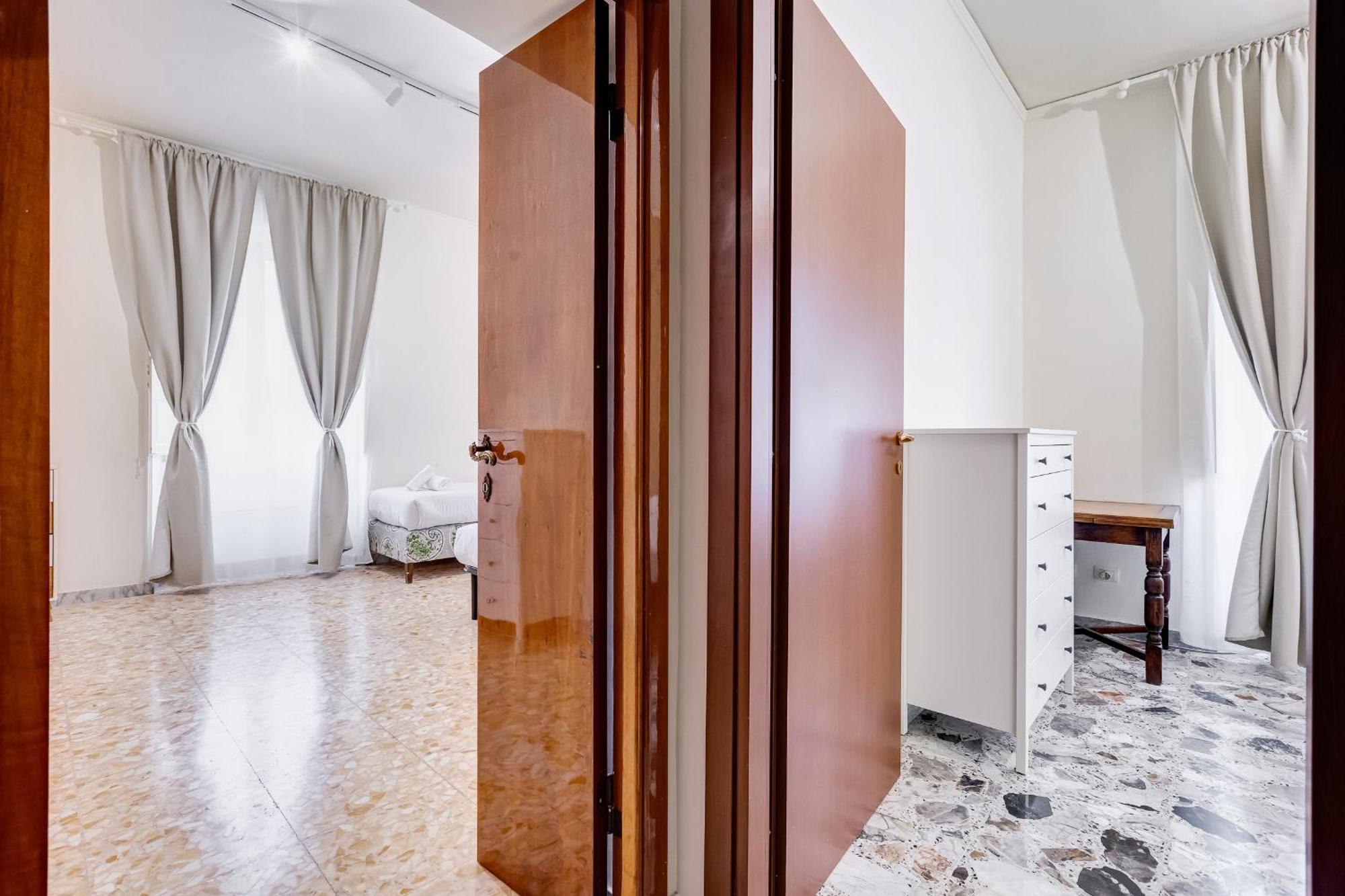Vivilo Collection - San Vito View - 3 Bdr 2 Baths Appartement